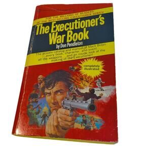 Don Pendleton The Executioners War Book Pinnacle Book First Printing 1977